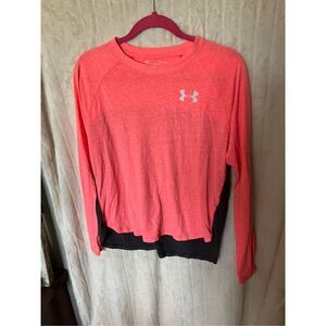 Under Armour Heatgear Multi-Colored Long Sleeve Top Woman’s Small